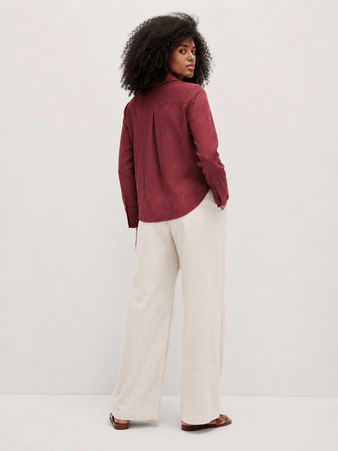 SCARLET - OVERSIZED WOMEN'S SHIRT - URBUNX