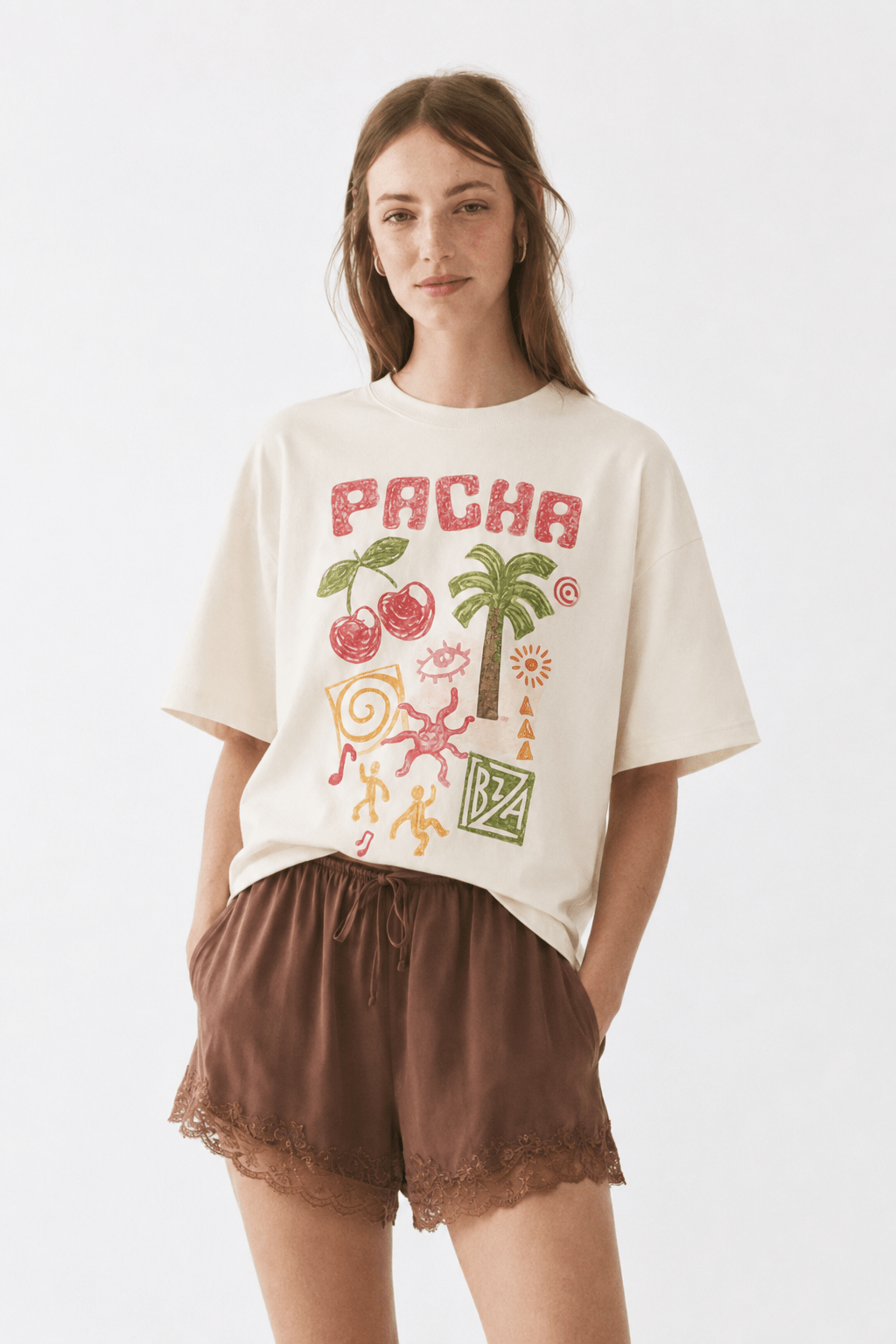 PACHA - OVERSIZED WOMEN'S T-SHIRT - URBUNX