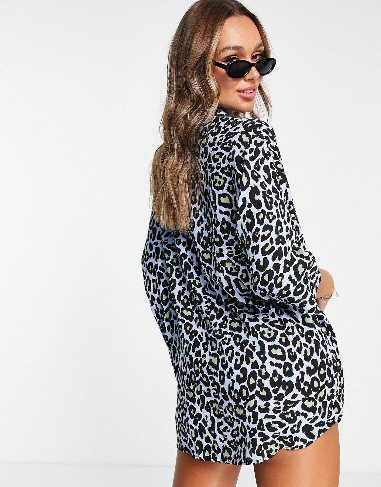 RAZOR - PRINTED WOMEN SHIRT - URBUNX