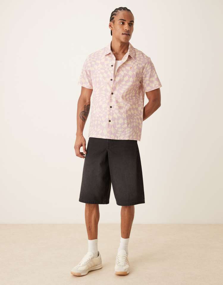 Farah Angelo short sleeve abstract print shirt in pink